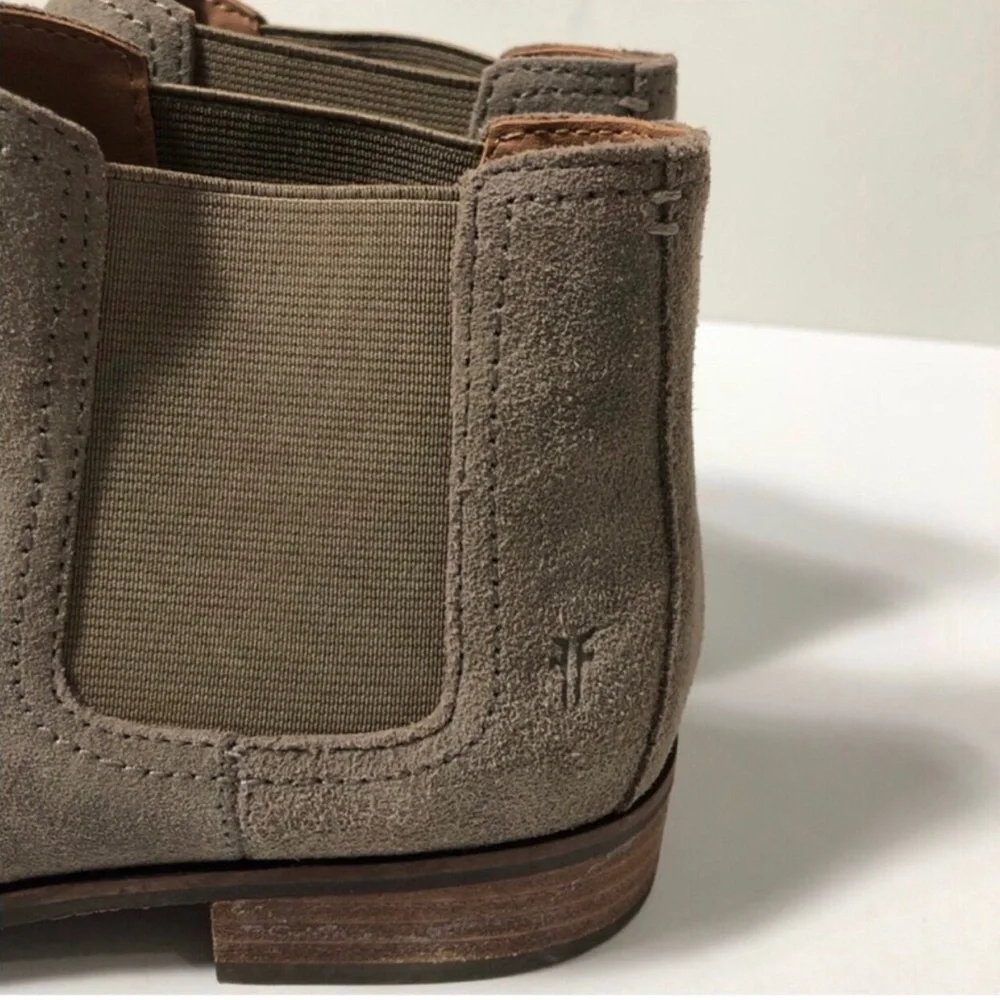 Frye Mallory Chelsea Suede Slip On Booties. Size 10.